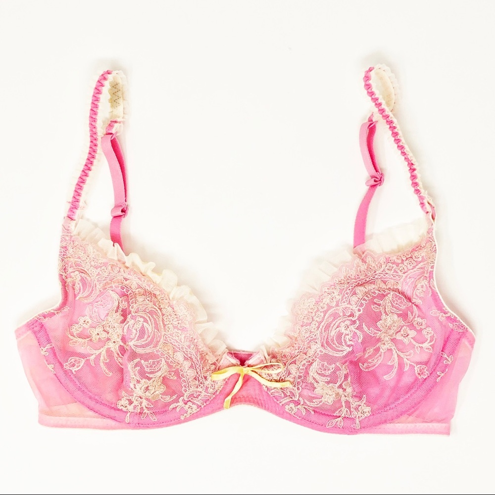 Victorias Secret Plunge bra liner no padding